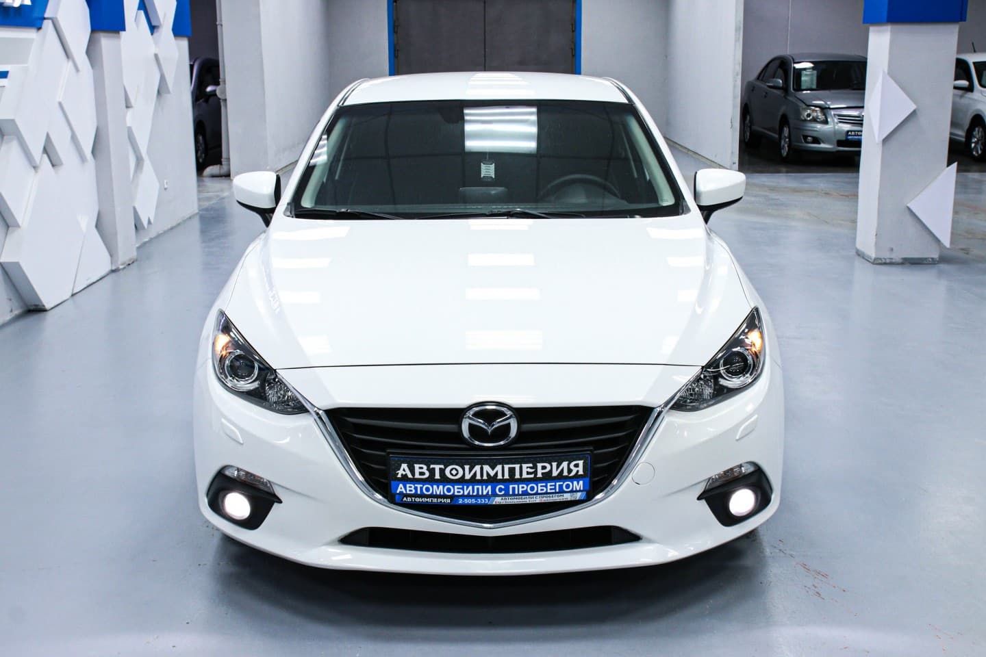 Mazda 3 4