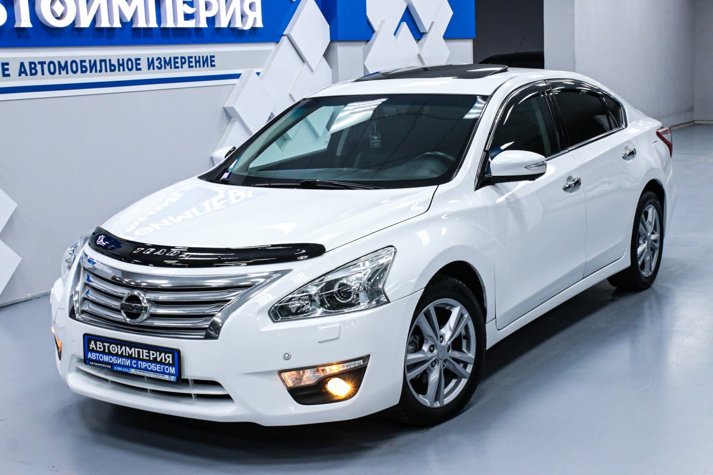 Nissan Teana 1