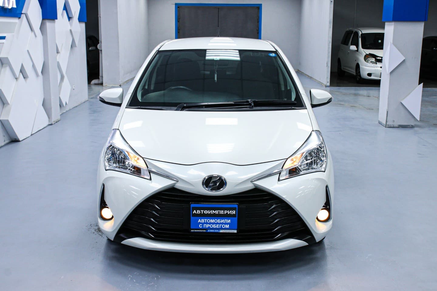 Toyota Vitz 4
