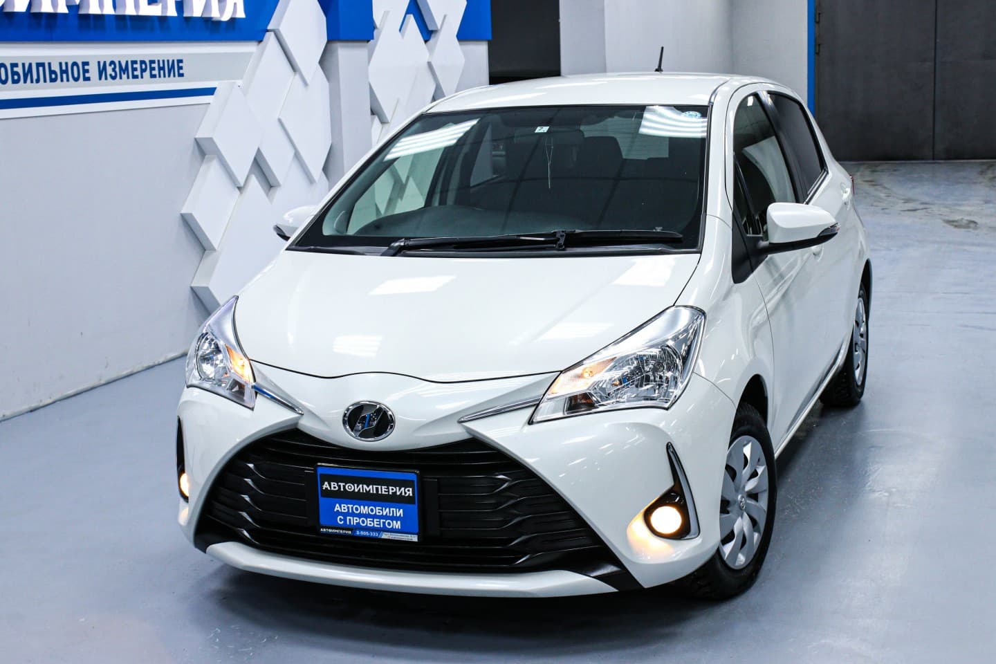 Toyota Vitz 3