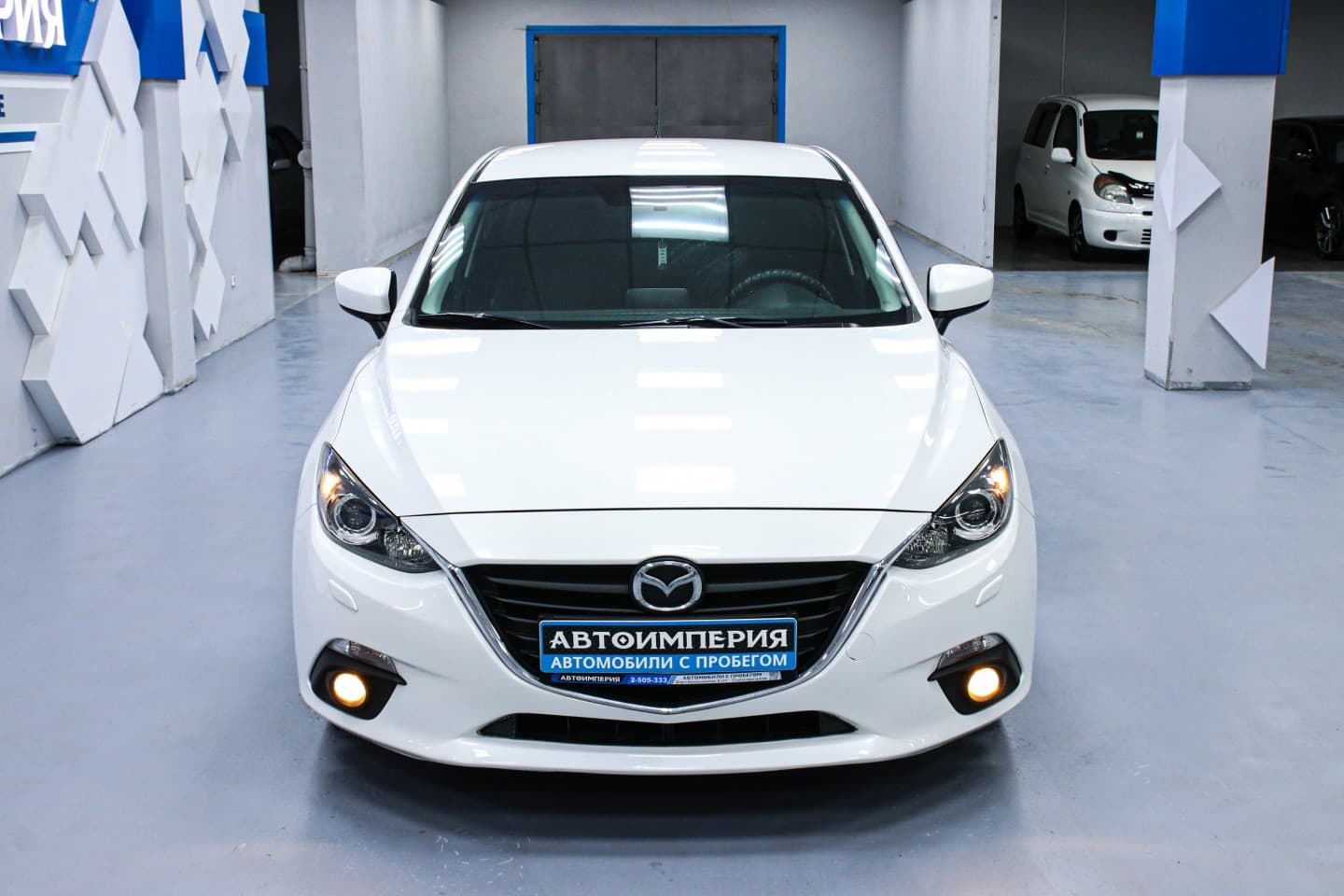 Mazda 3 4