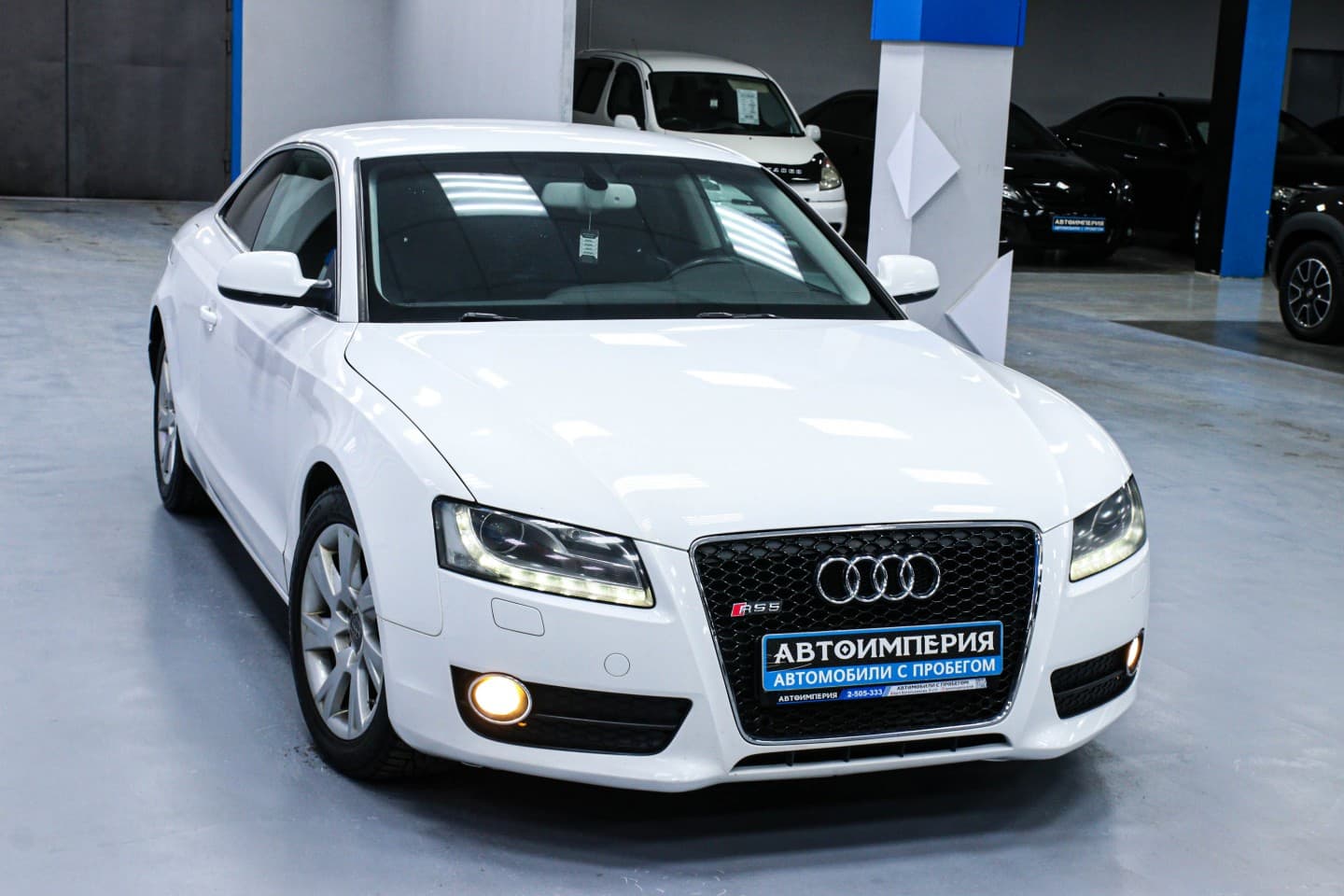 Audi A5 4