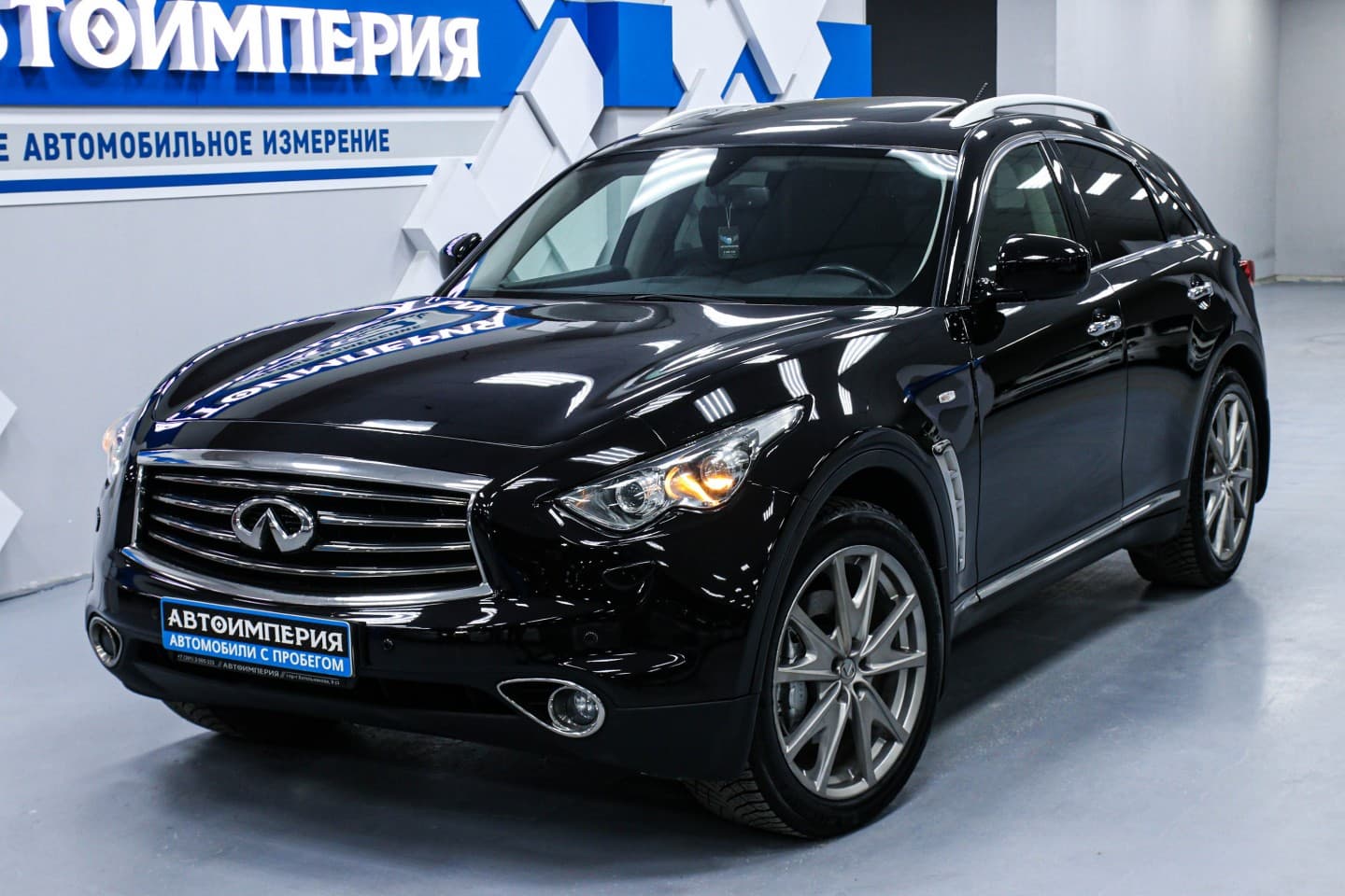Infiniti FX37 4
