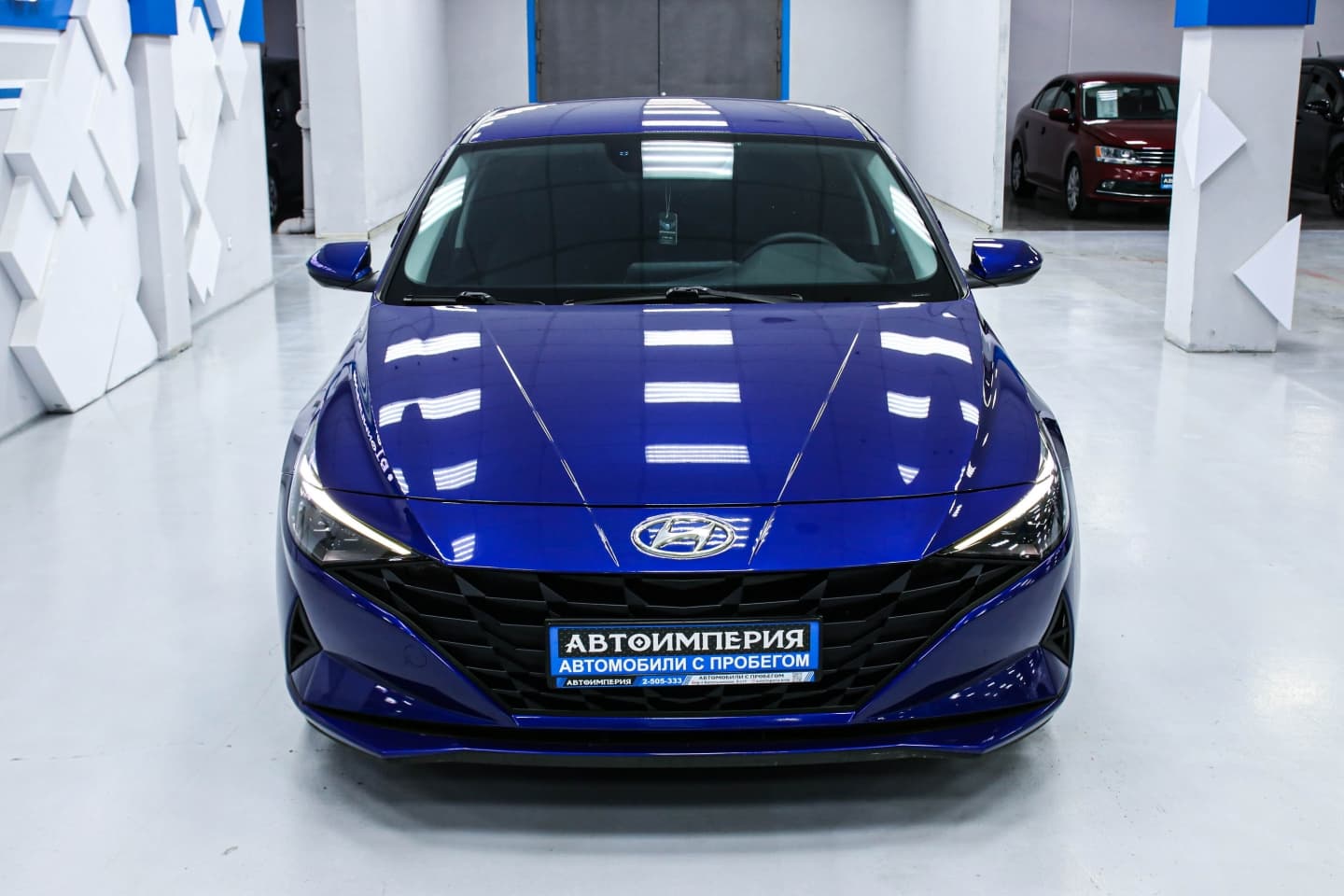 Hyundai Elantra 4