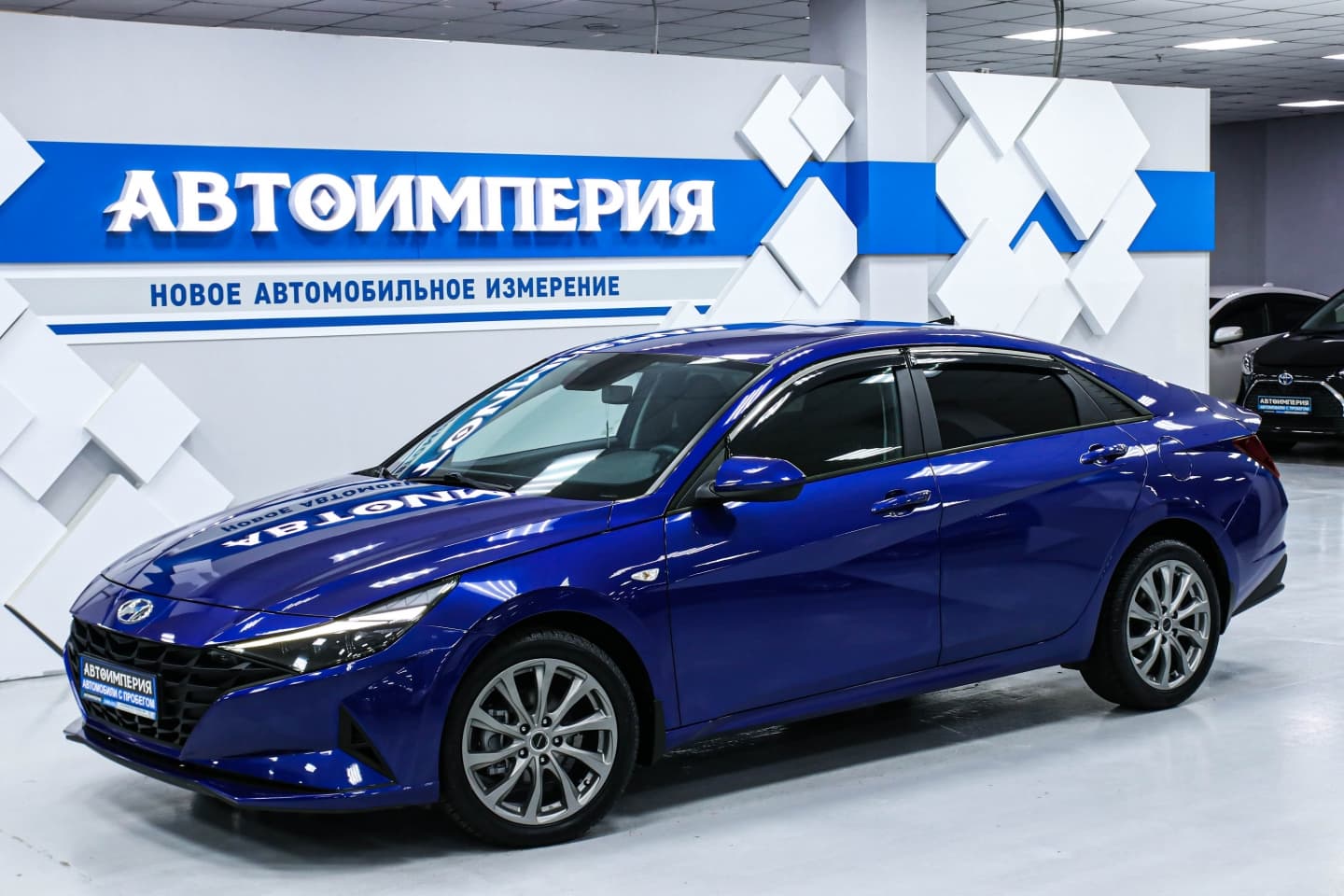 Hyundai Elantra 1