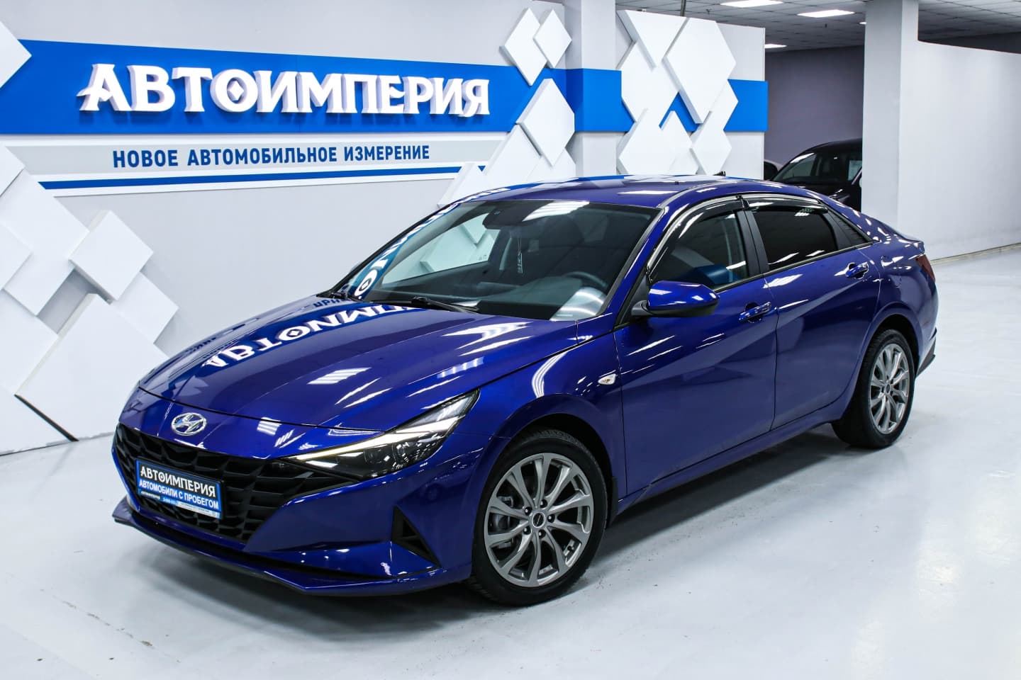 Hyundai Elantra 2