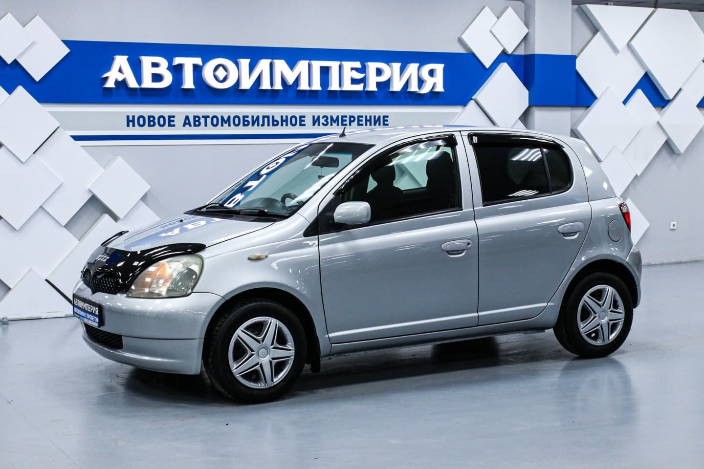 Toyota Vitz 0