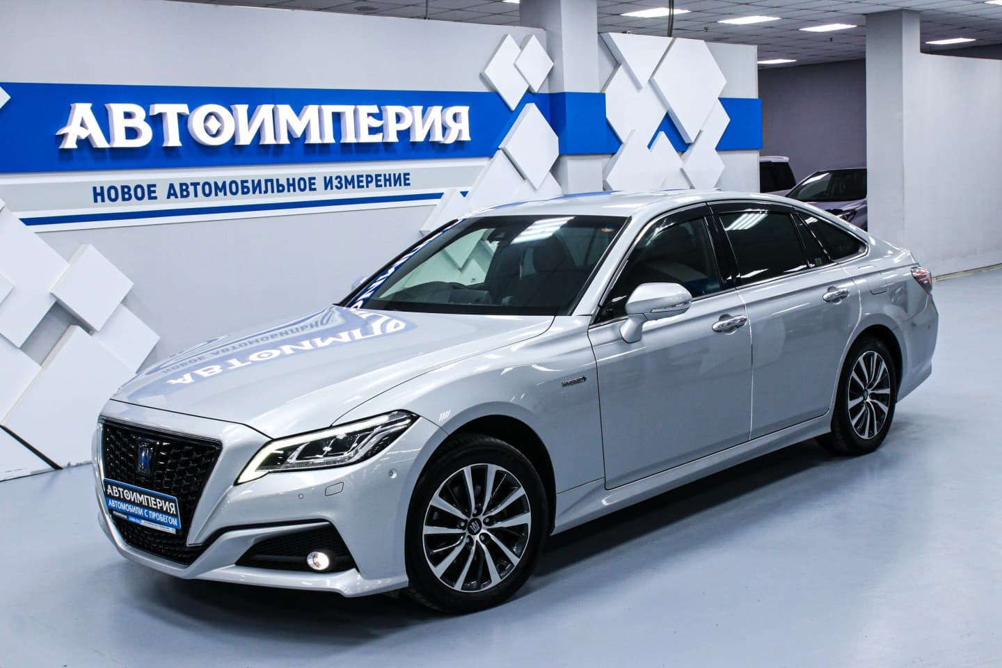 Toyota Crown 2