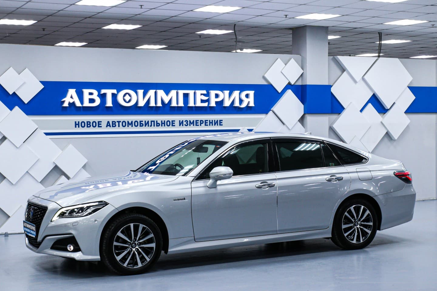 Toyota Crown 0