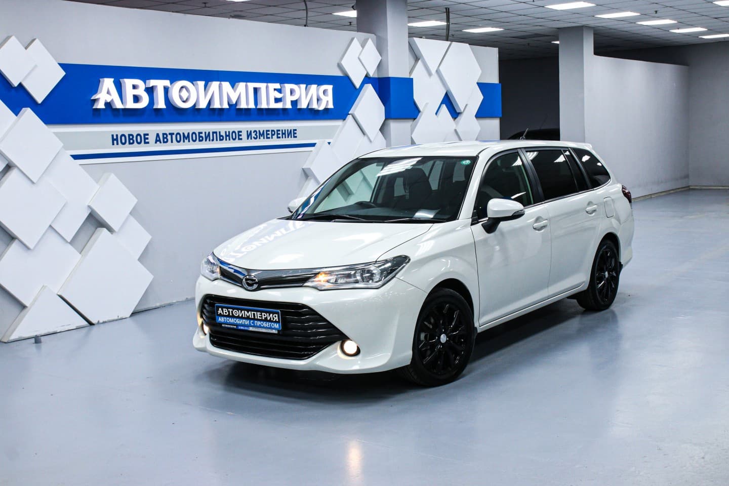 Toyota Corolla Fielder 0