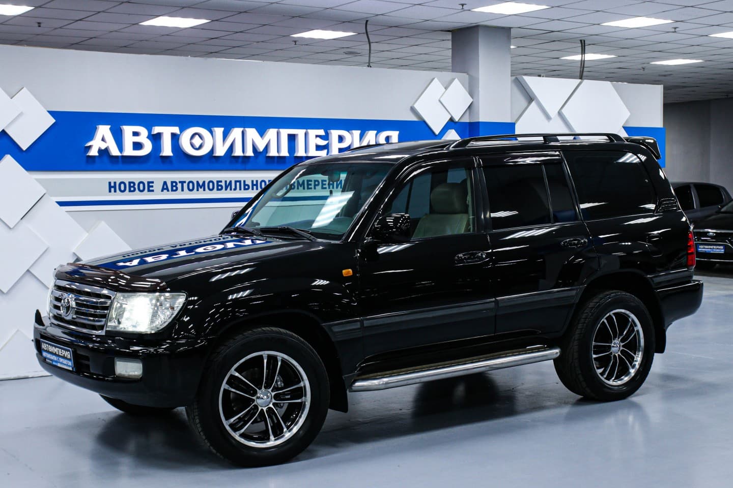 Toyota Land Cruiser 2