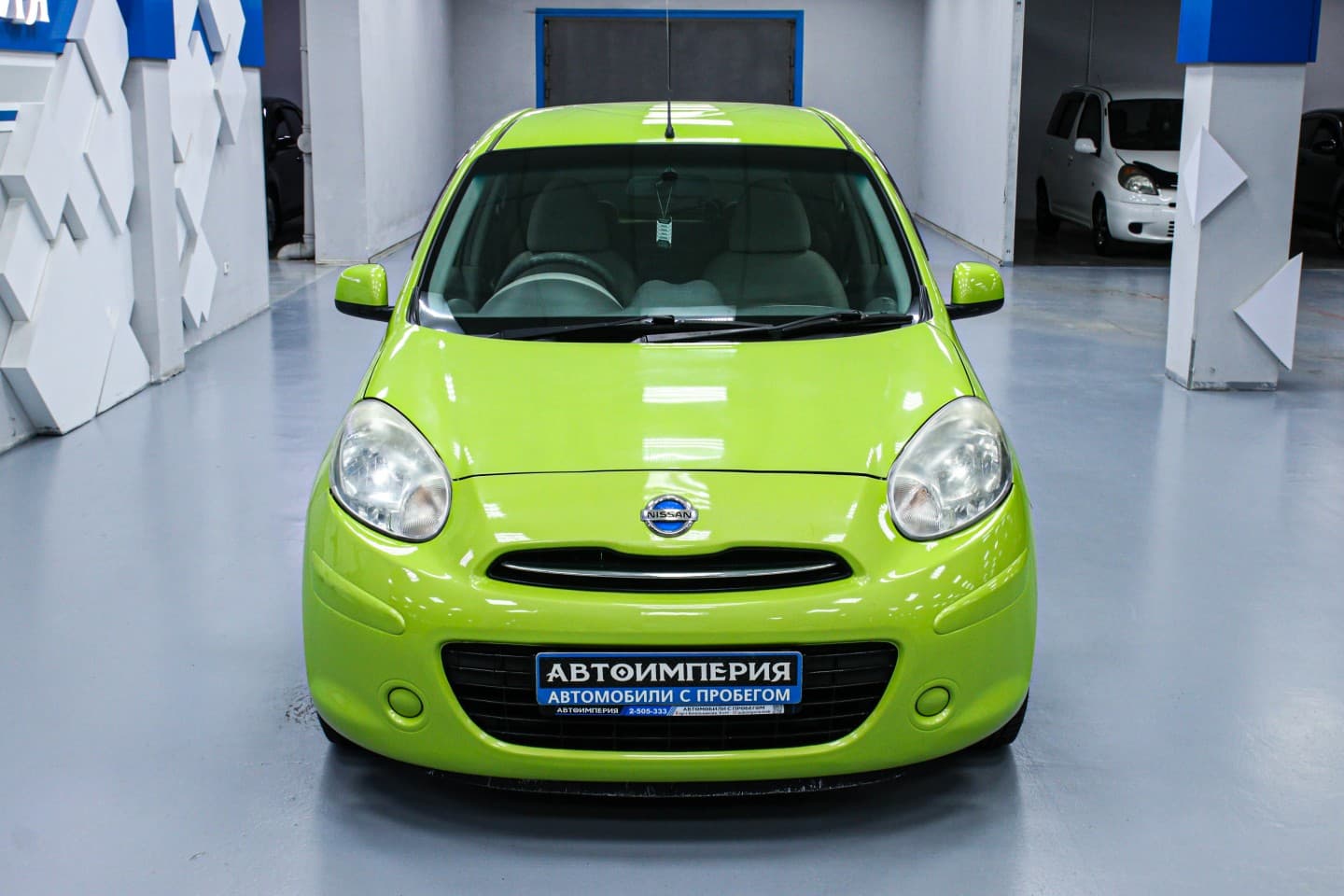 Nissan March 4