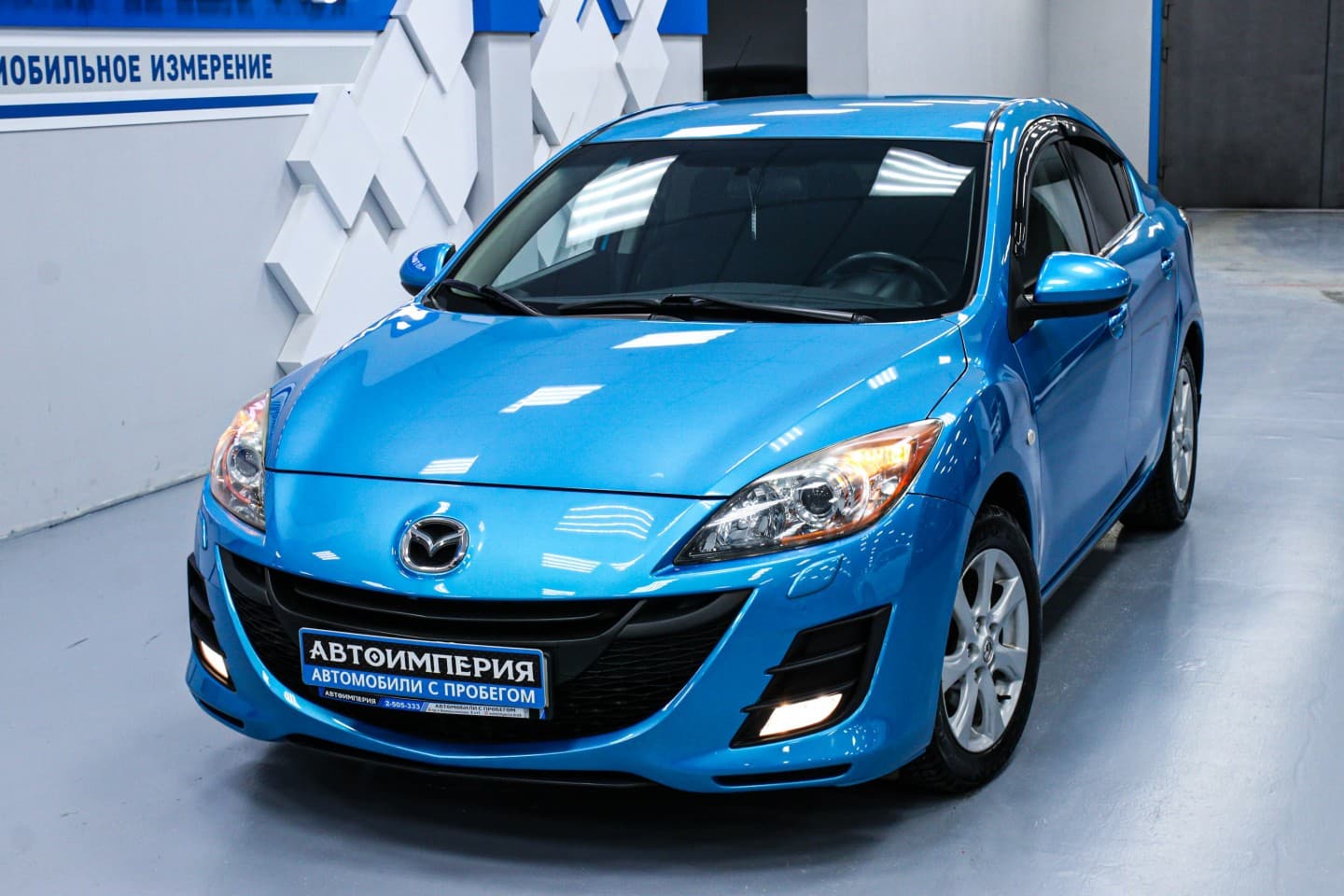 Mazda 3 4