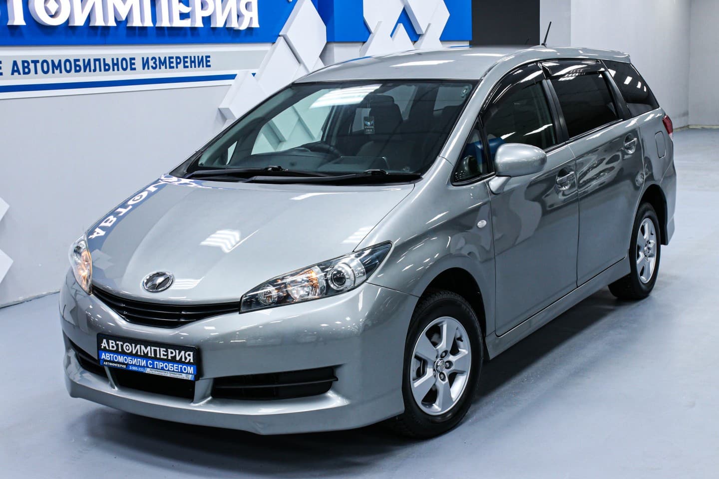 Toyota Wish 3