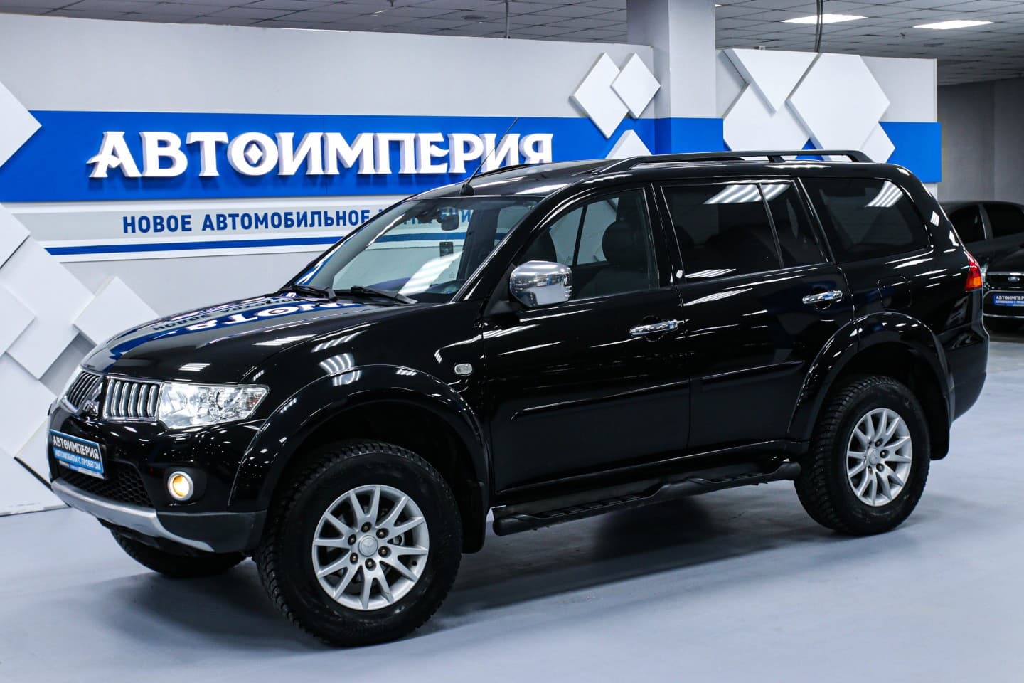 Mitsubishi Pajero Sport 2