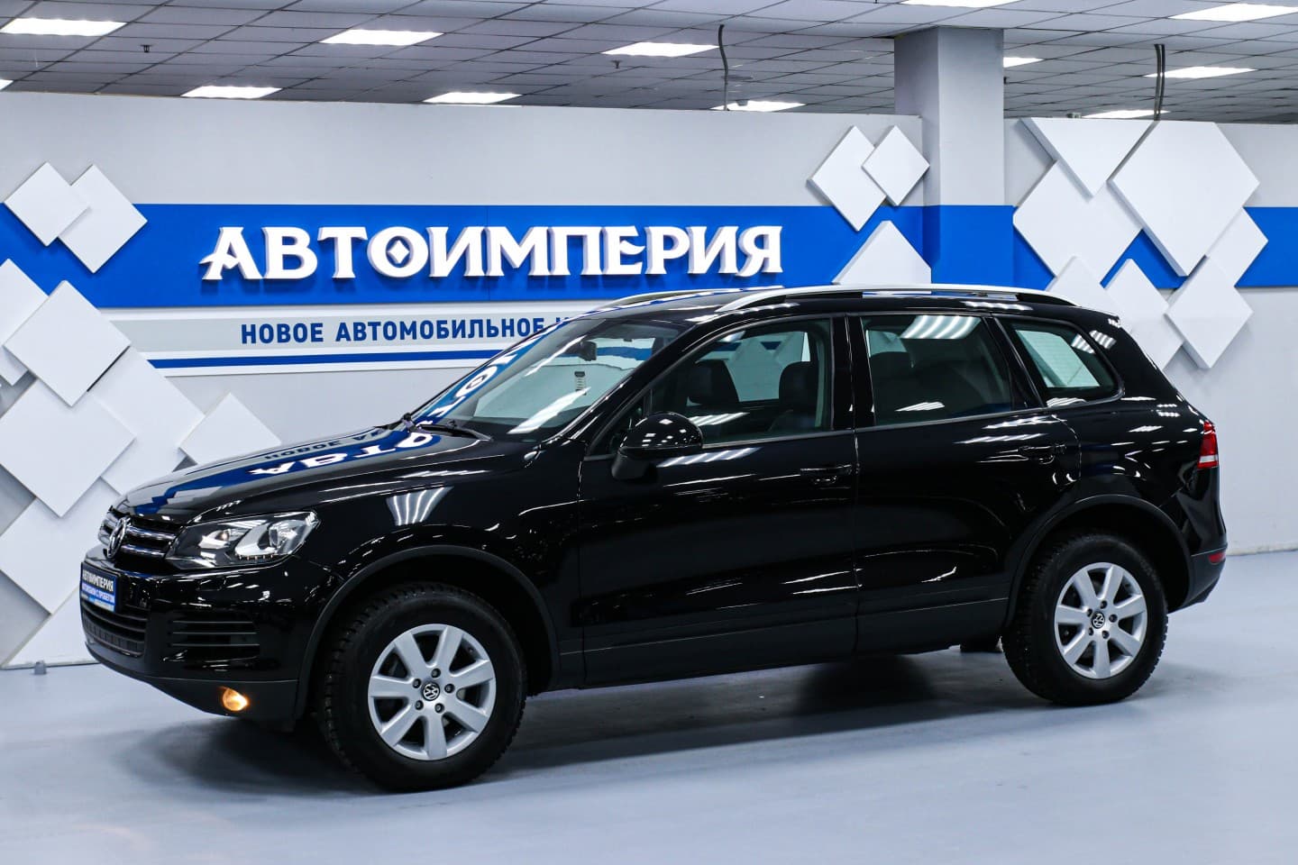 Volkswagen Touareg 0