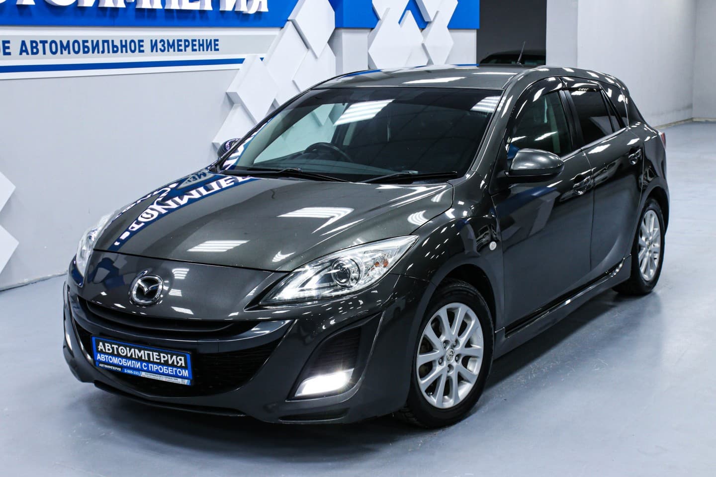 Mazda Axela 2