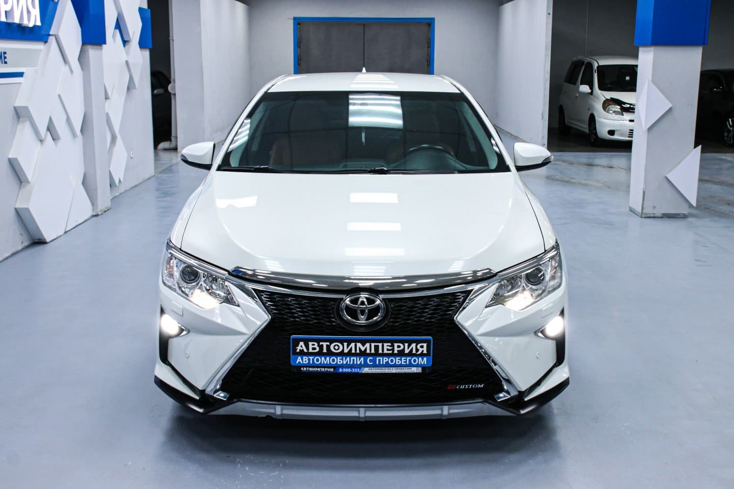 Toyota Camry 3
