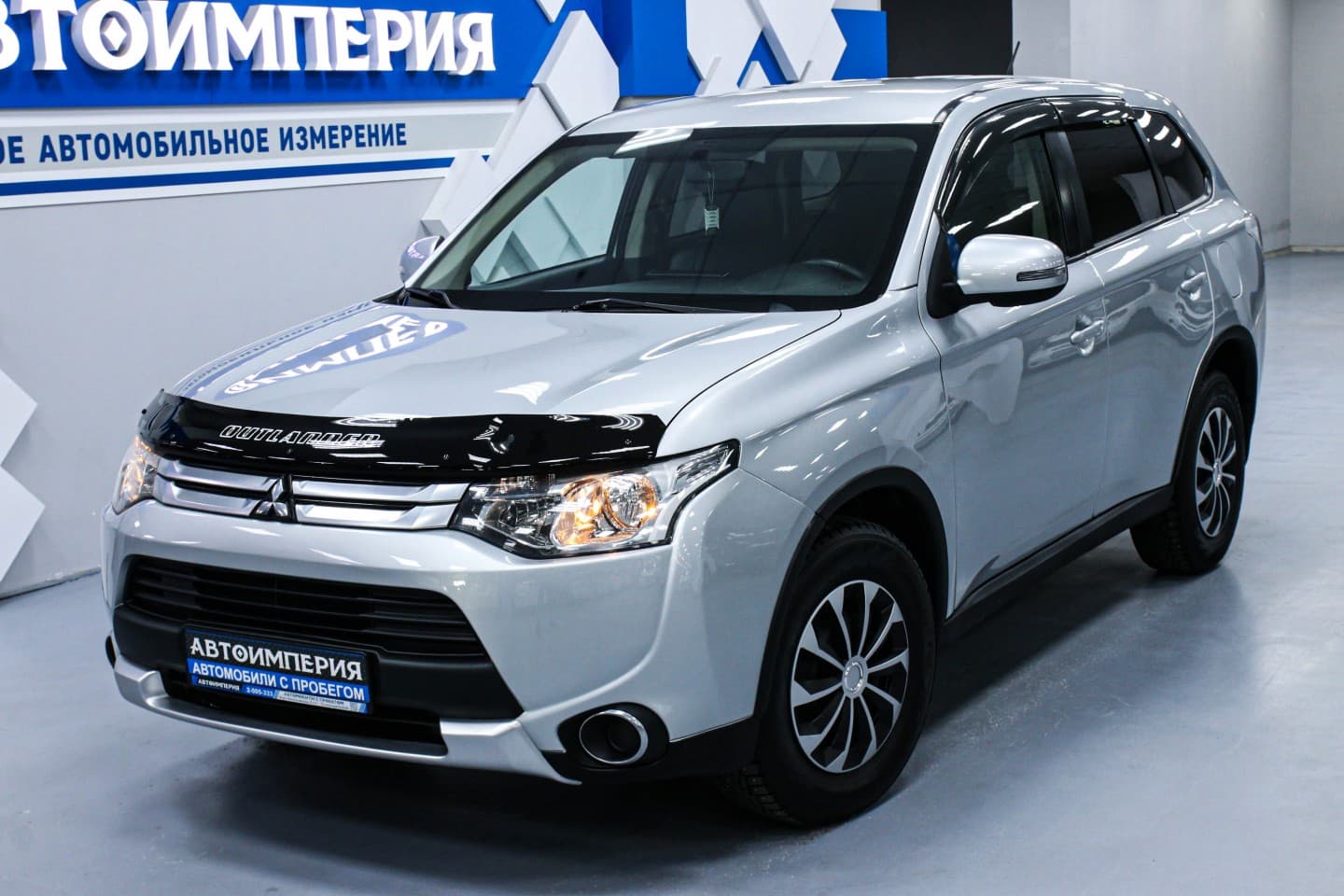Mitsubishi Outlander 3