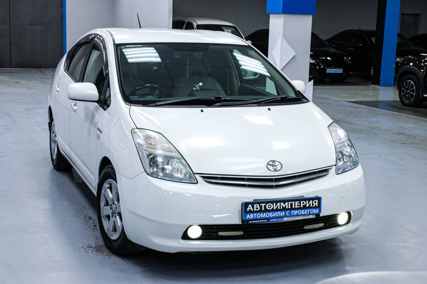 Toyota Prius 4