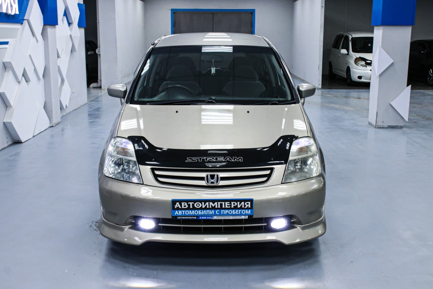 Honda Stream 3