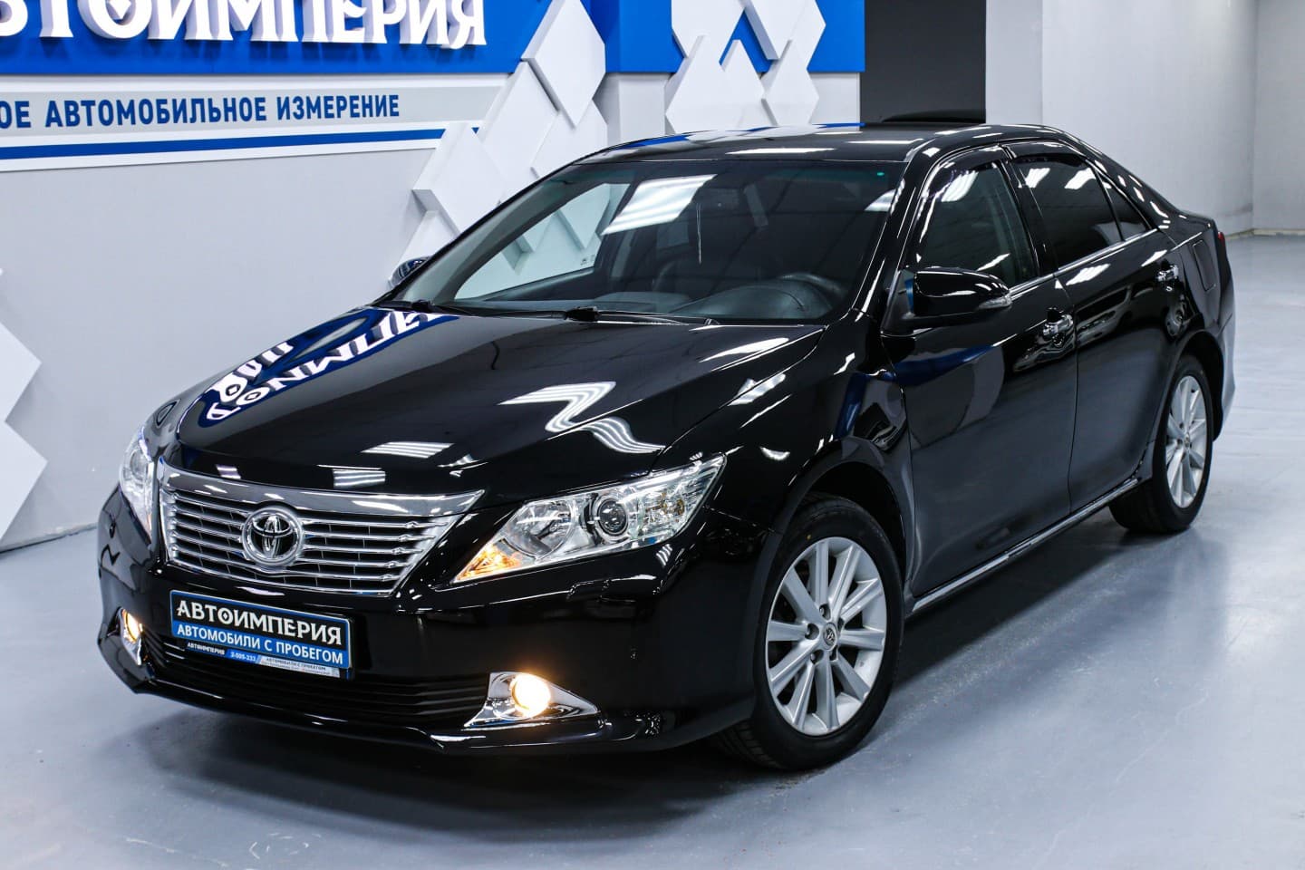 Toyota Camry 3