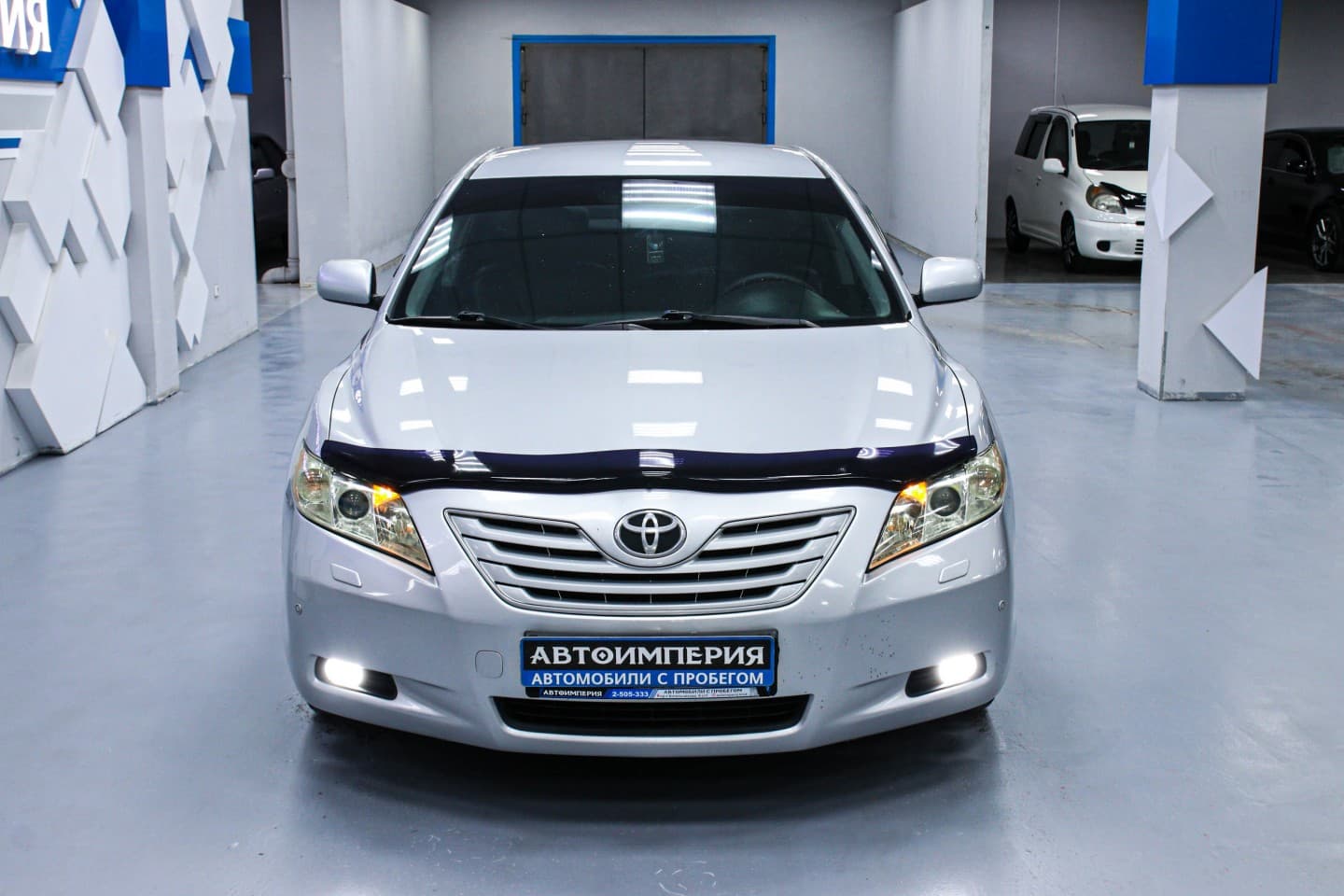 Toyota Camry 3