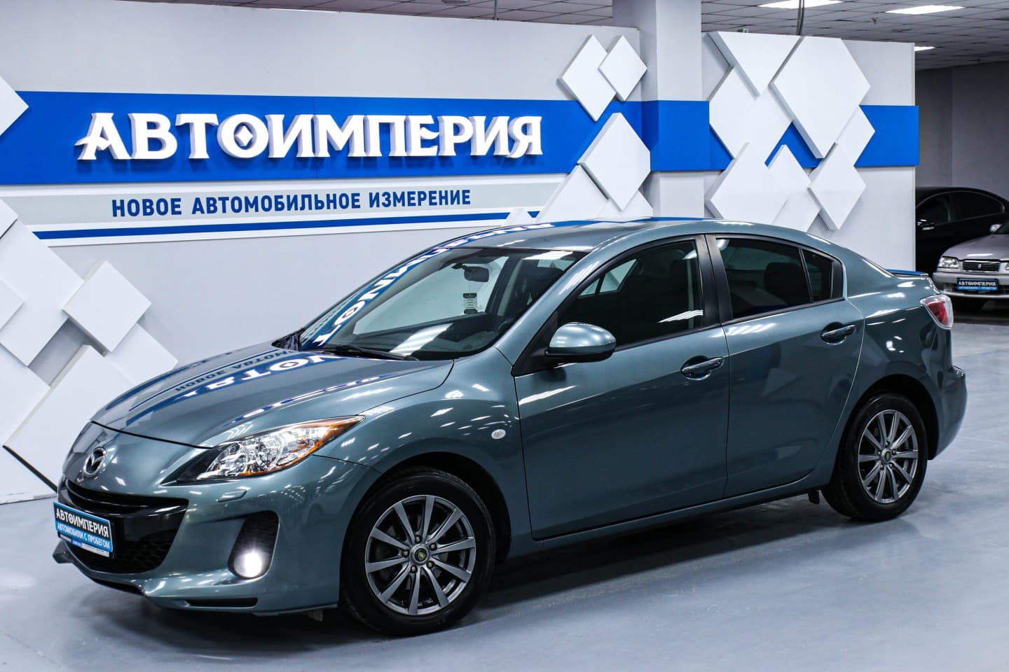 Mazda 3 1