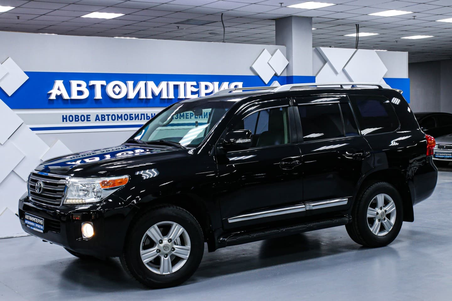 Toyota Land Cruiser 2