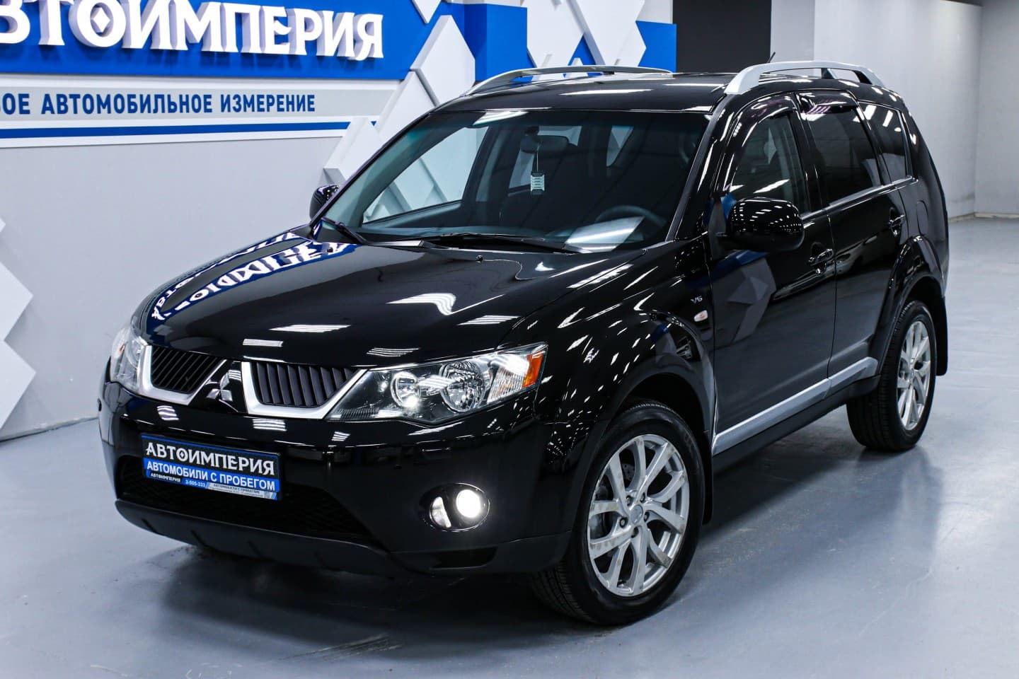 Mitsubishi Outlander XL 3