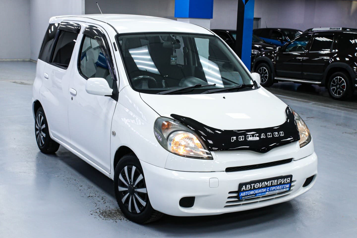 Toyota FunCargo 4