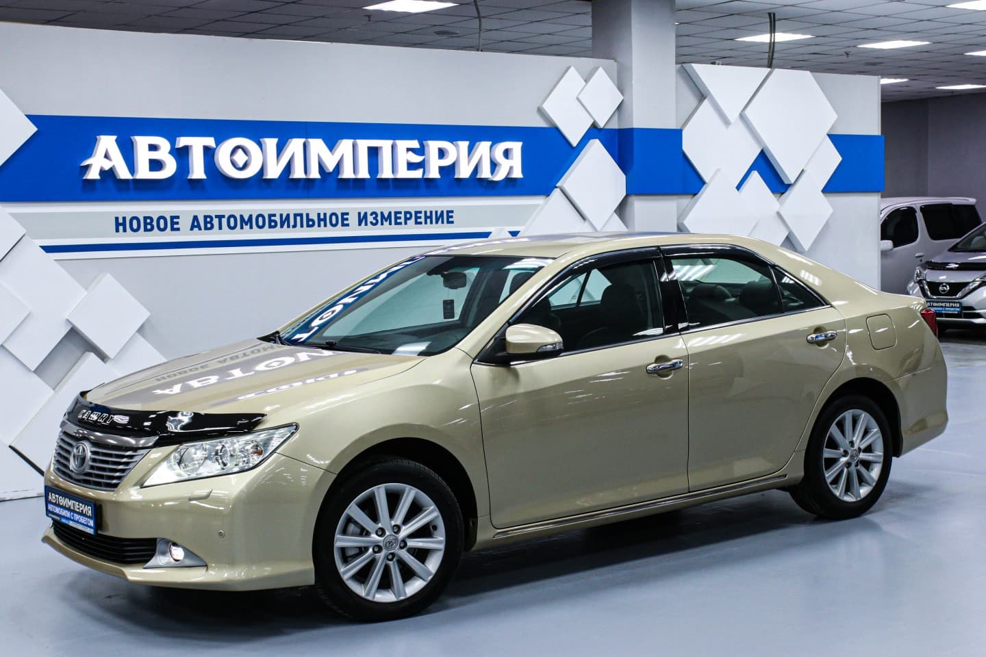 Toyota Camry 1