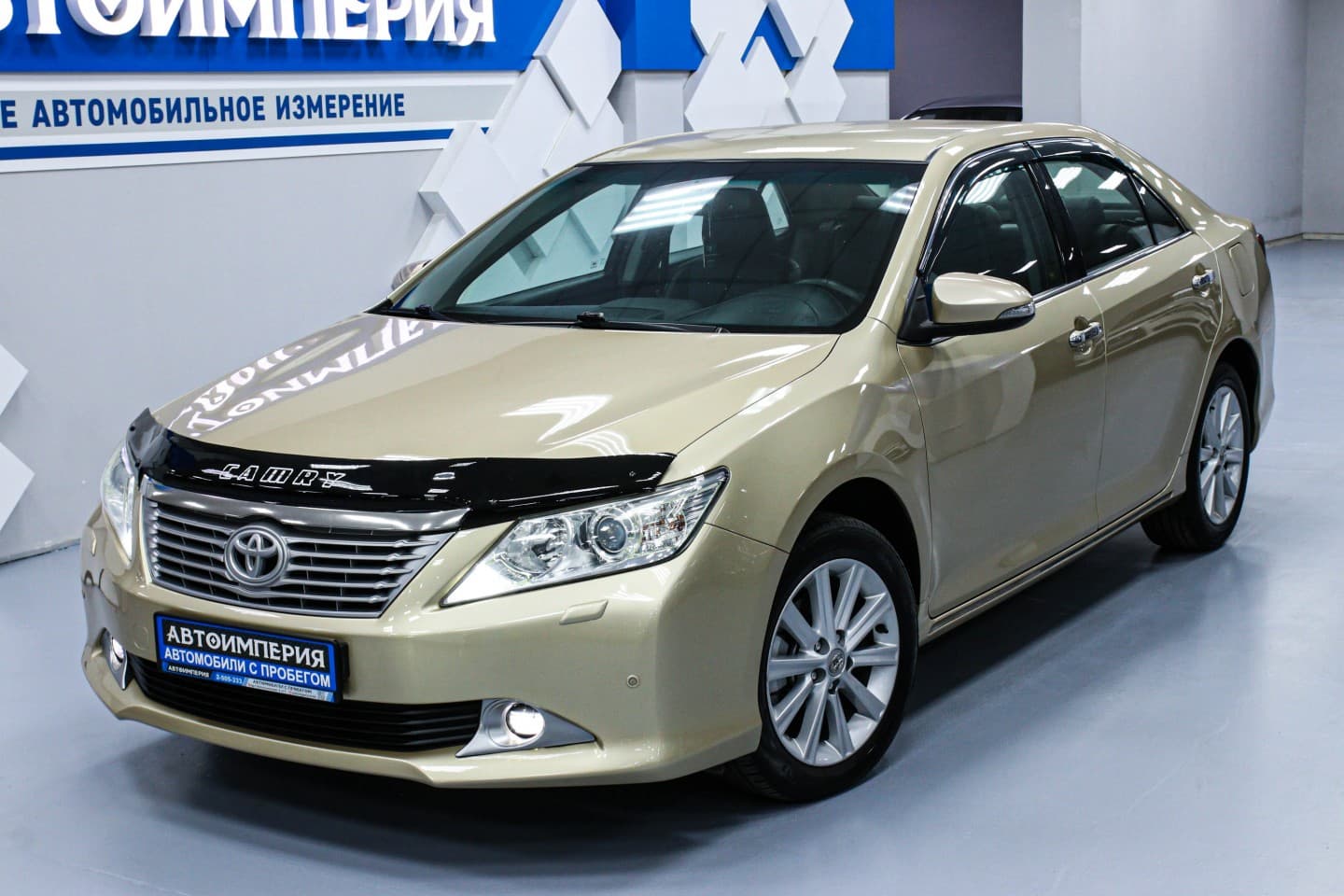 Toyota Camry 3