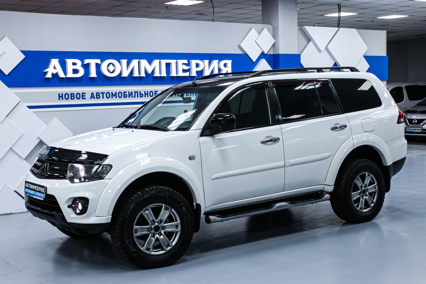Mitsubishi Pajero Sport 2