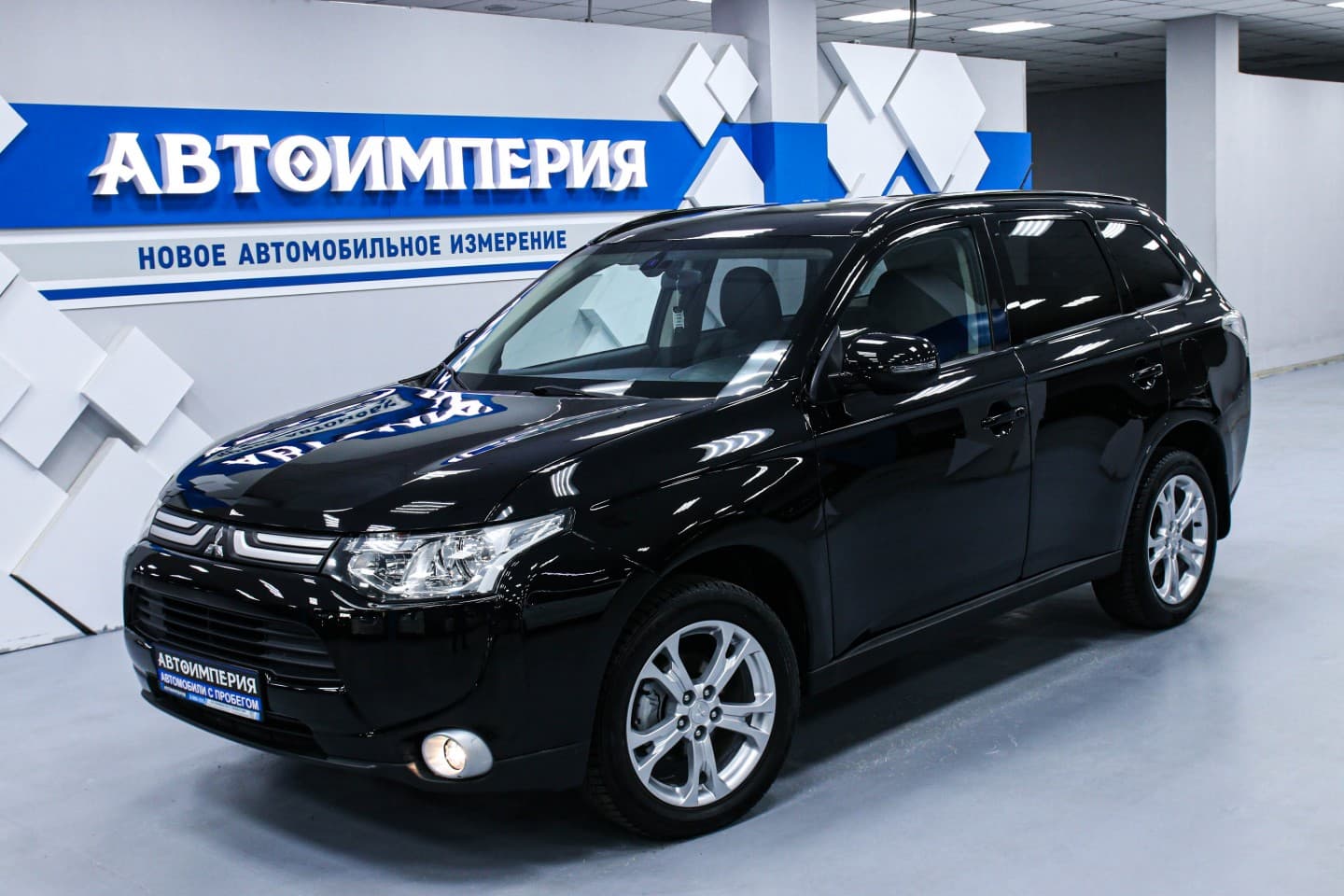 Mitsubishi Outlander 3
