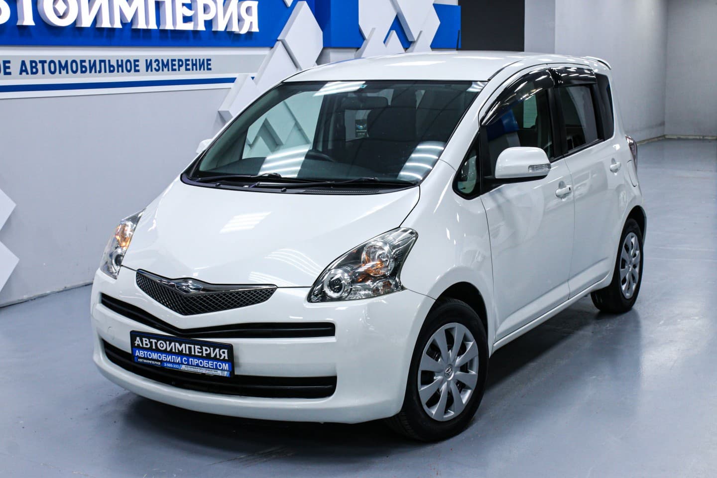 Toyota Ractis 1