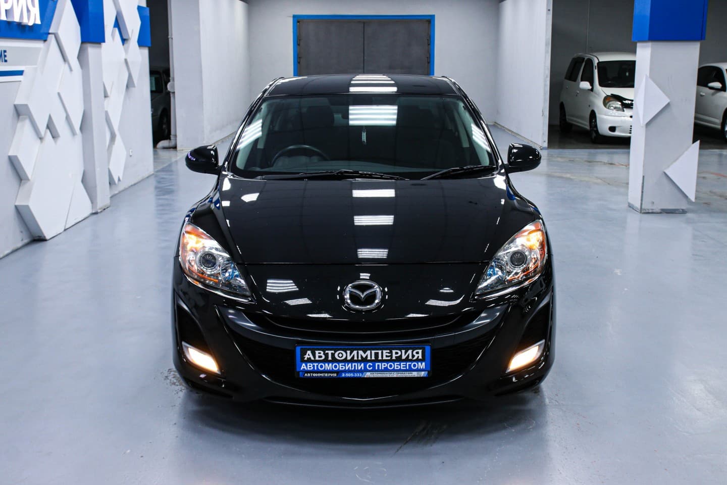 Mazda Axela 4