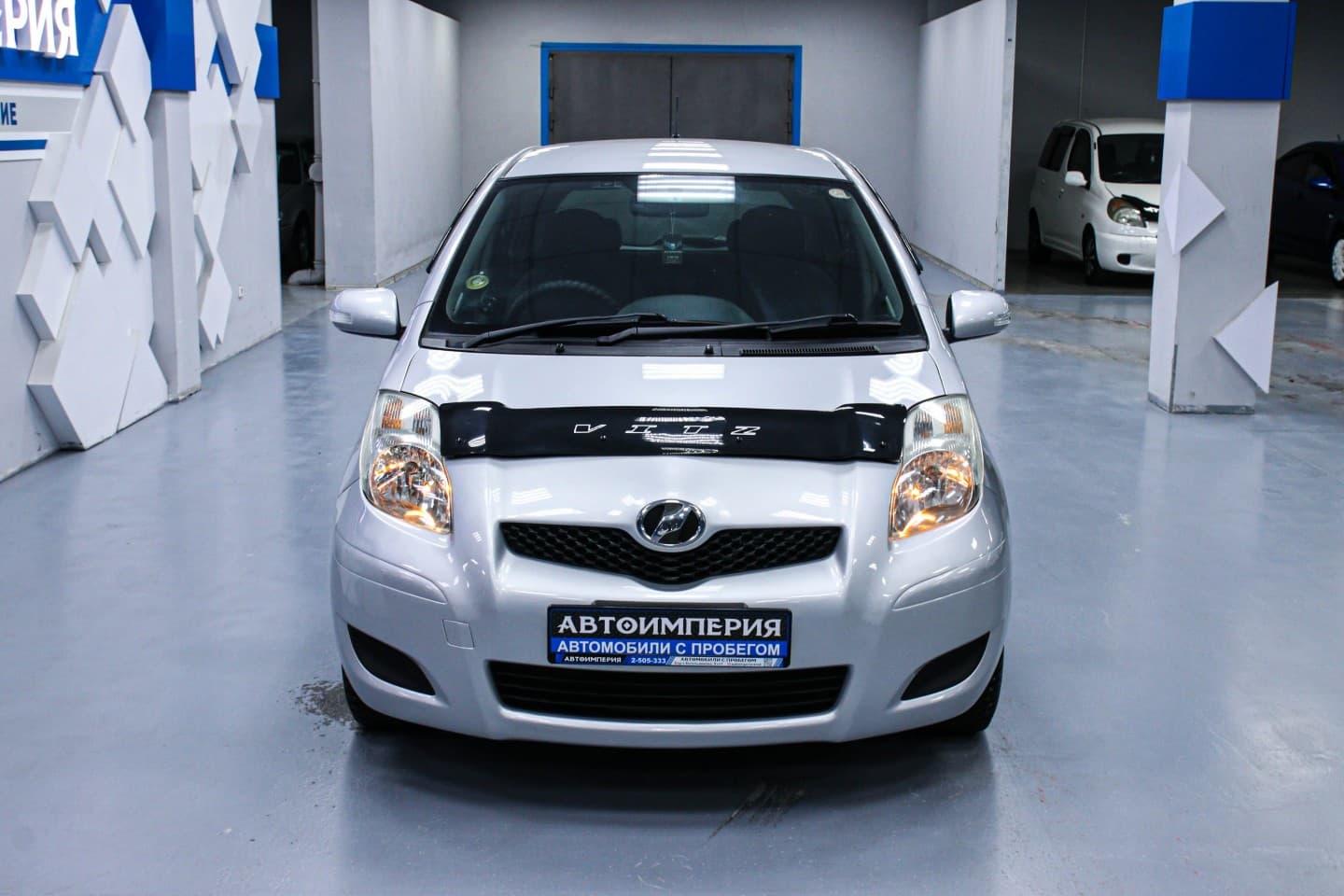 Toyota Vitz 4