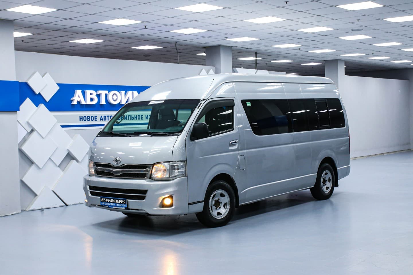 Toyota Hiace 0